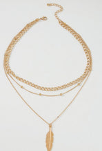 Load image into Gallery viewer, Gold Leaf Necklace
